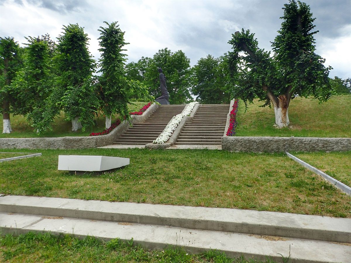 Gaisen WW2 Monument