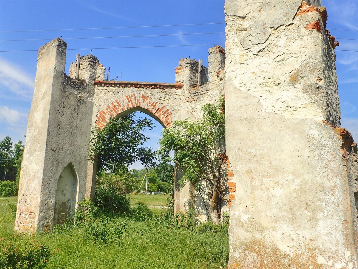 Church of the Holy Trinity Mankivtsi