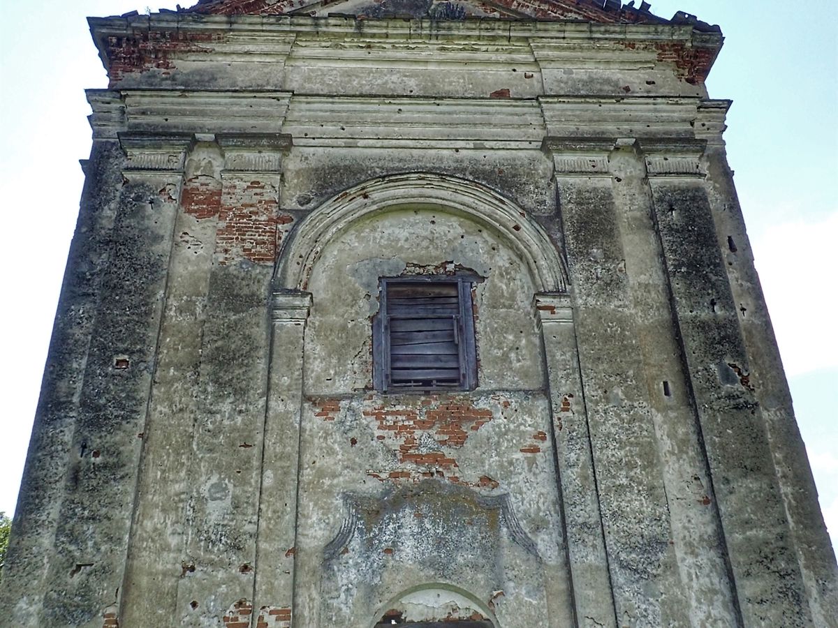 Church of the Holy Trinity Mankivtsi