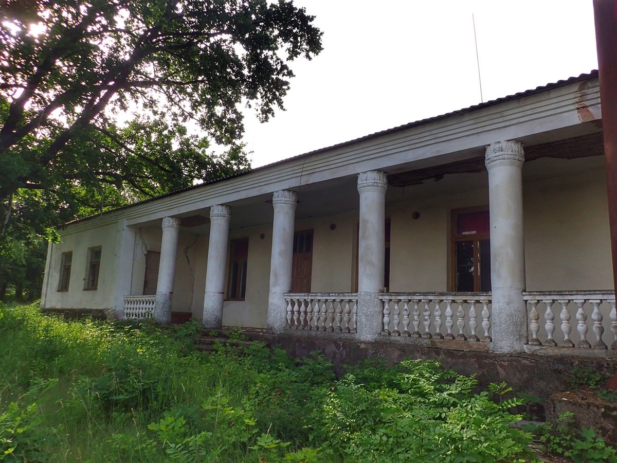 Усадьба контр-адмирала Абазы