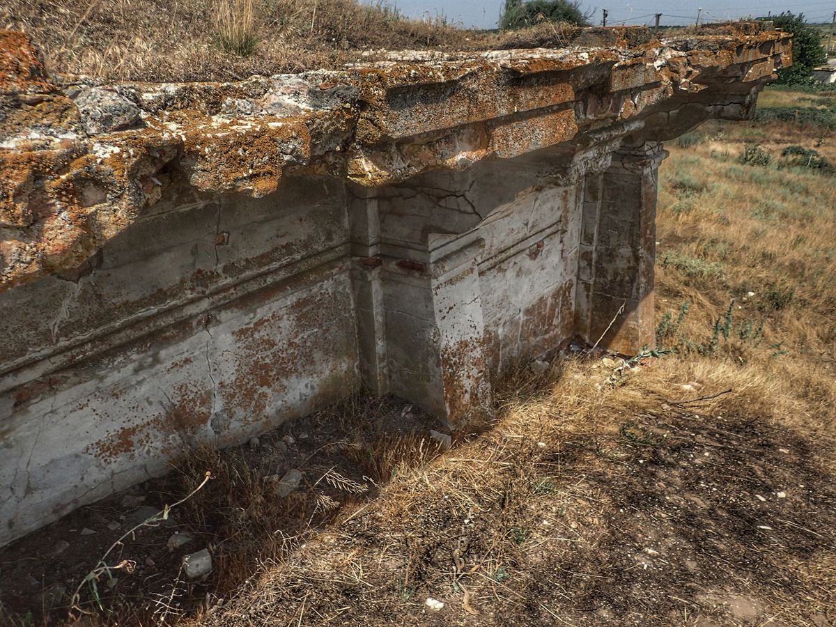 Falz Fein Crypt