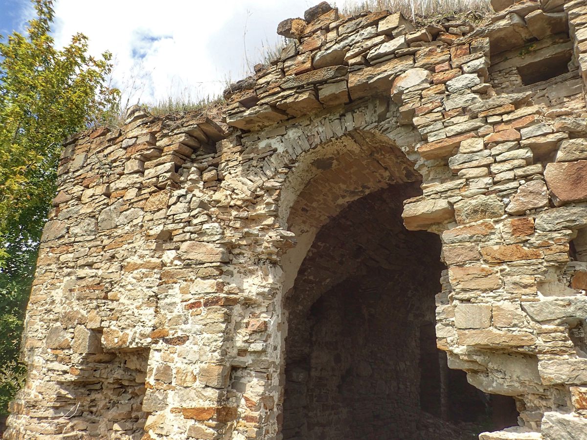 Ozariensky Castle