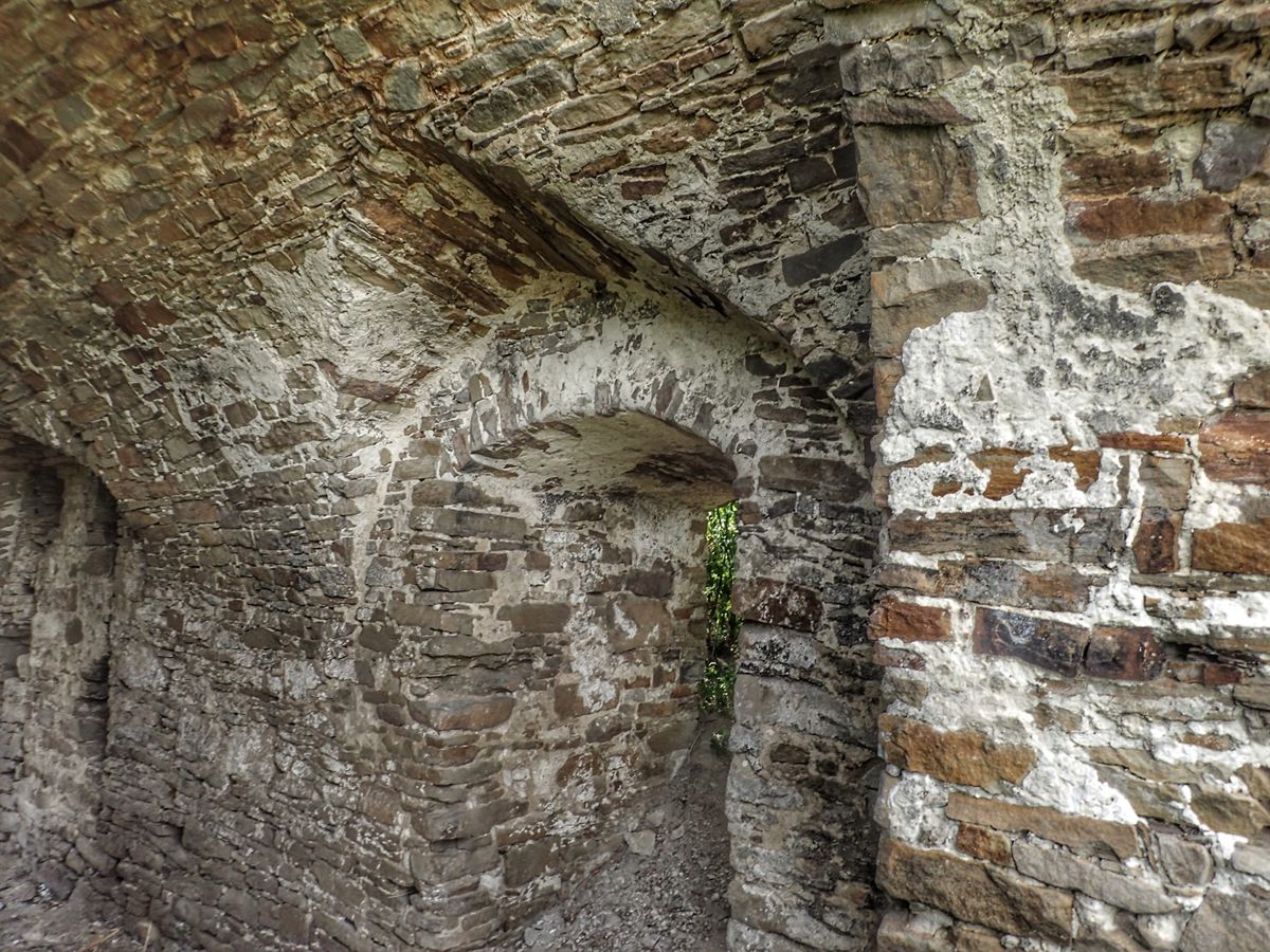 Ozariensky Castle