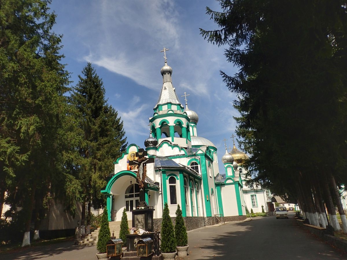 Nankivy Monastery 