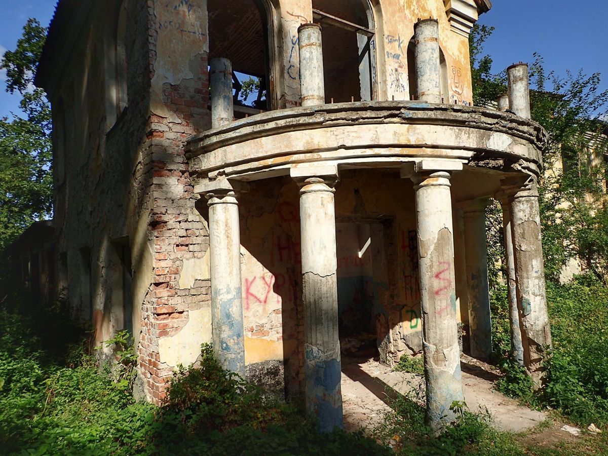 Wilga Manor
