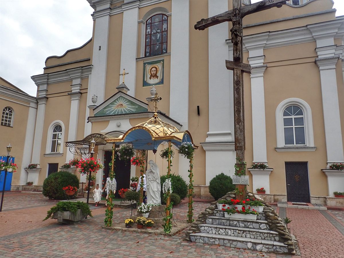 Червоноградские церкви