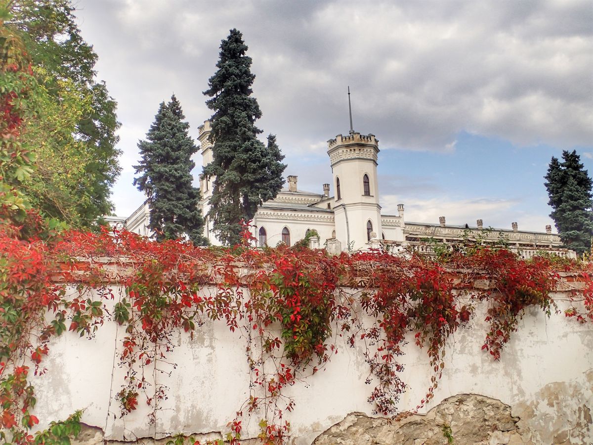 Sharovka Castle