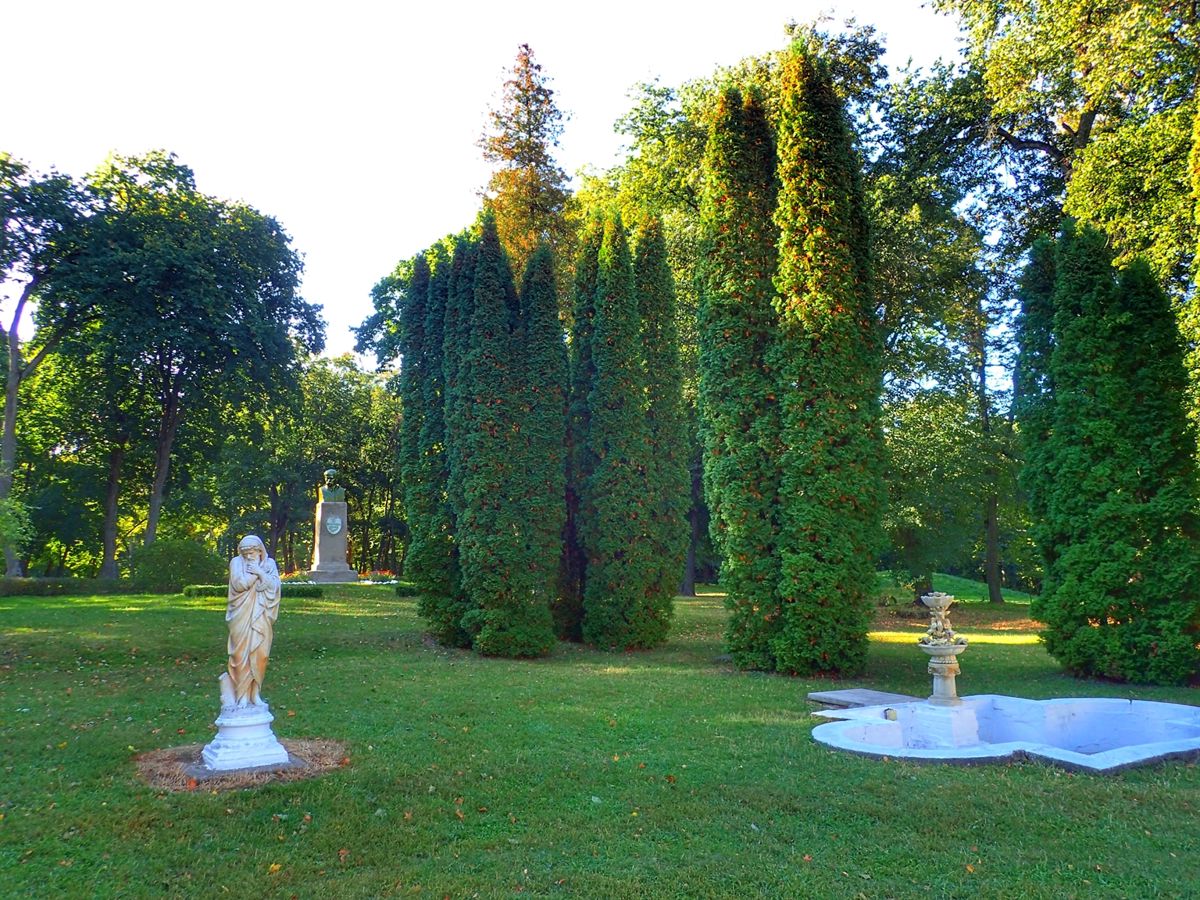 Kachinivka Palace