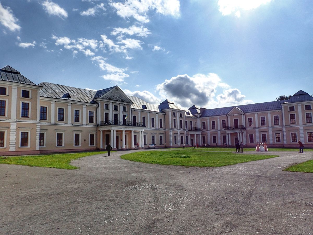 Палац Вишневецьких